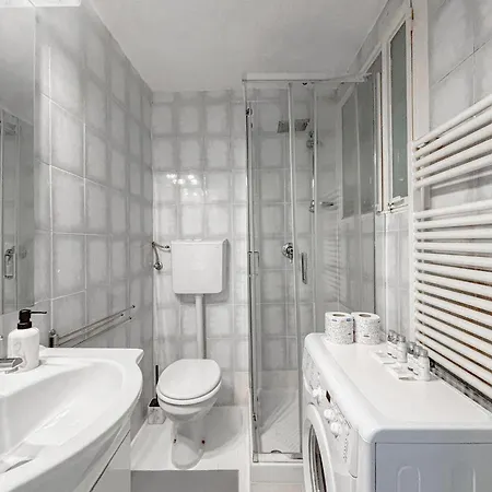 דירה Cf7 Duomo - 3 Mins Walk From Duomo מילאנו